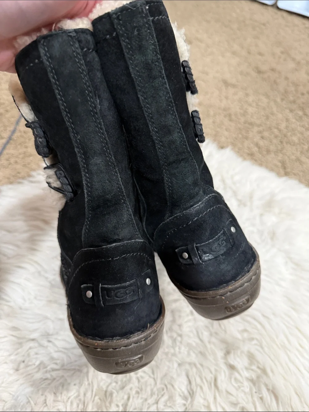 UGG Boots Womens 9 Kimbra Shearling Black Suede Sheepskin Fur Mid Calf 1004742